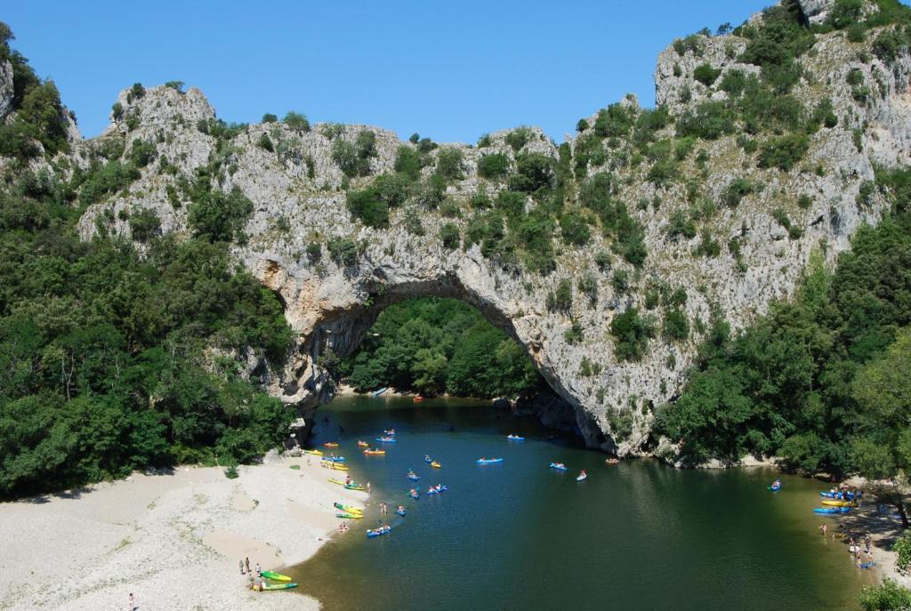 Le Prieure D'Orniols Ξενοδοχείο Goudargues Εξωτερικό φωτογραφία